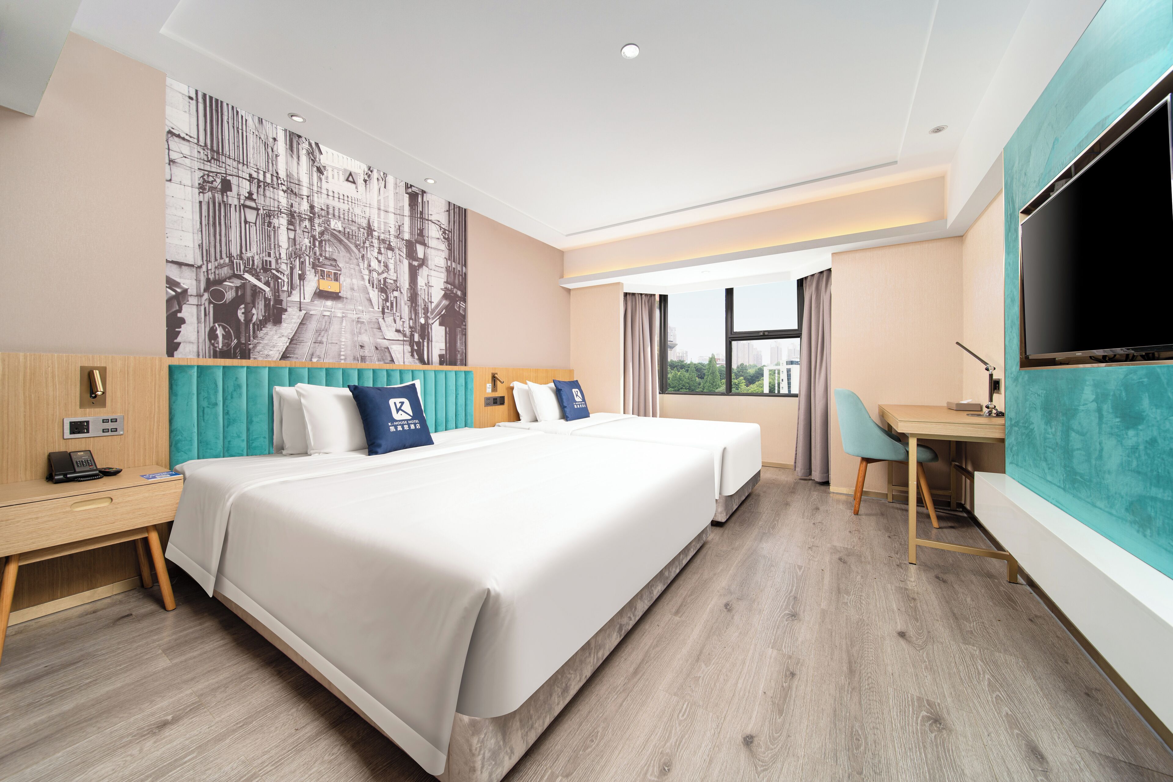 Comfort Triple Room | Free minibar, desk, laptop workspace, free WiFi