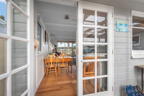 Mandalay on Pipeclay - 3 Bedroom House - Free Parking - Free WIFI