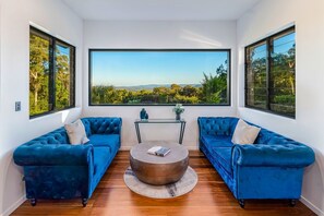 TV, fireplace, stereo, offices