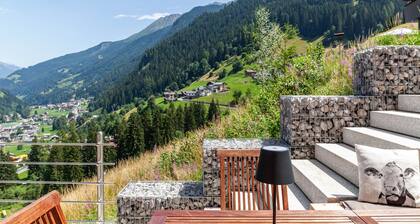 Ferienhaus 'Maierhof 341' mit Seeblick, privater Terrasse und WLAN