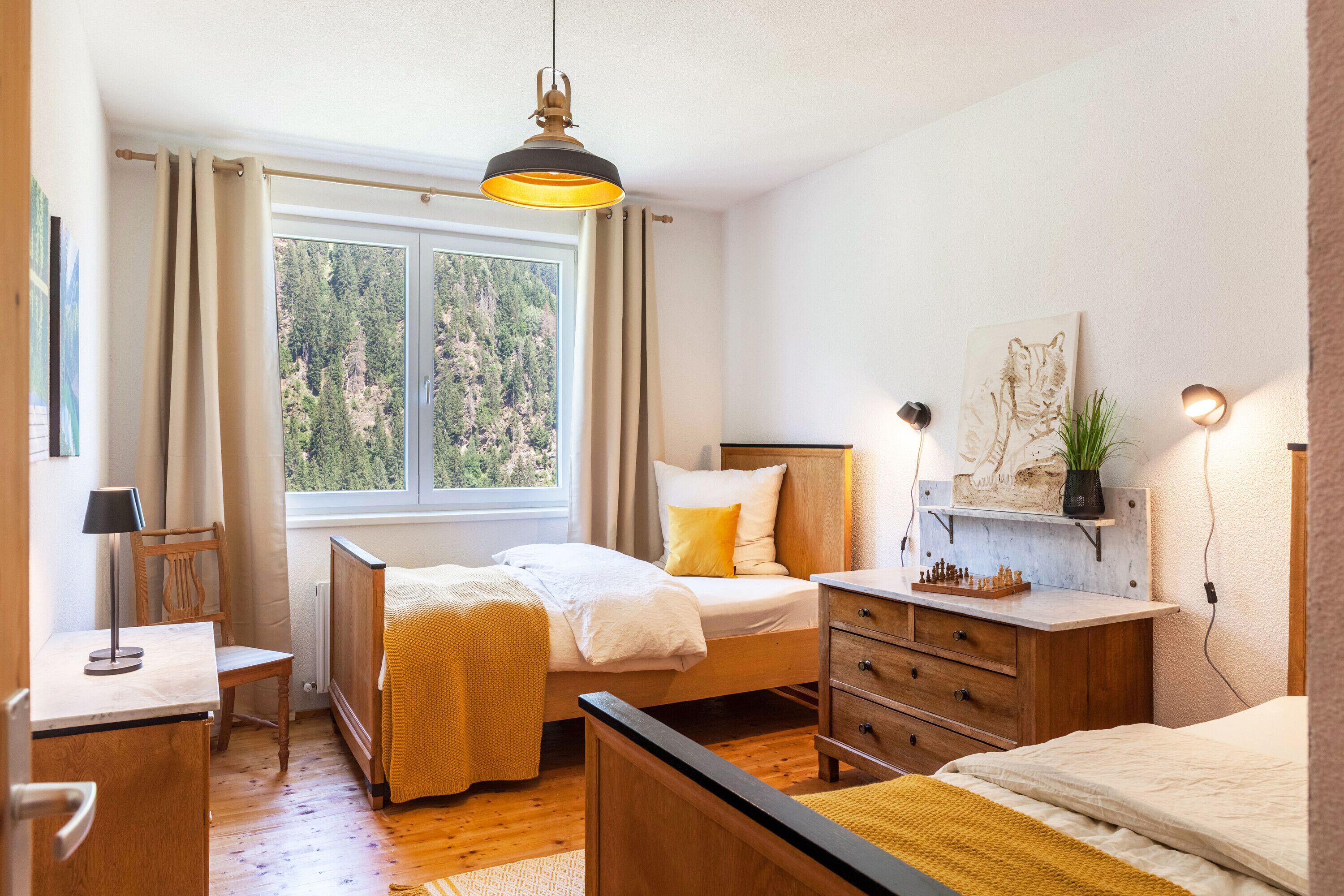 4 habitaciones, wifi gratis y ropa de cama 