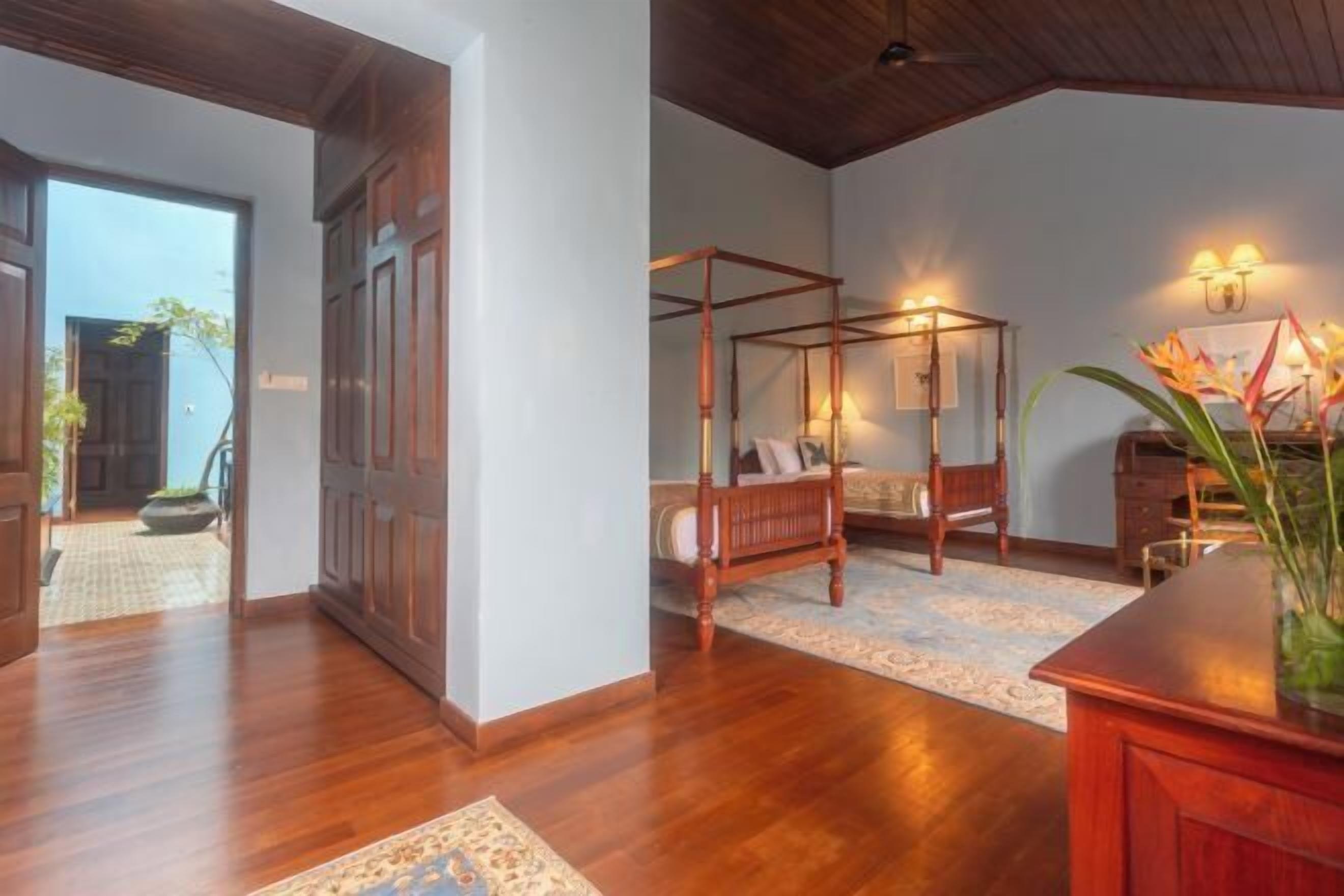 1 bedroom, in-room safe, desk, soundproofing