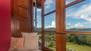 Luxury Suite, 1 Double Bed, Non Smoking, Hill View - Kandy Dendrobium House (Puliyadda)