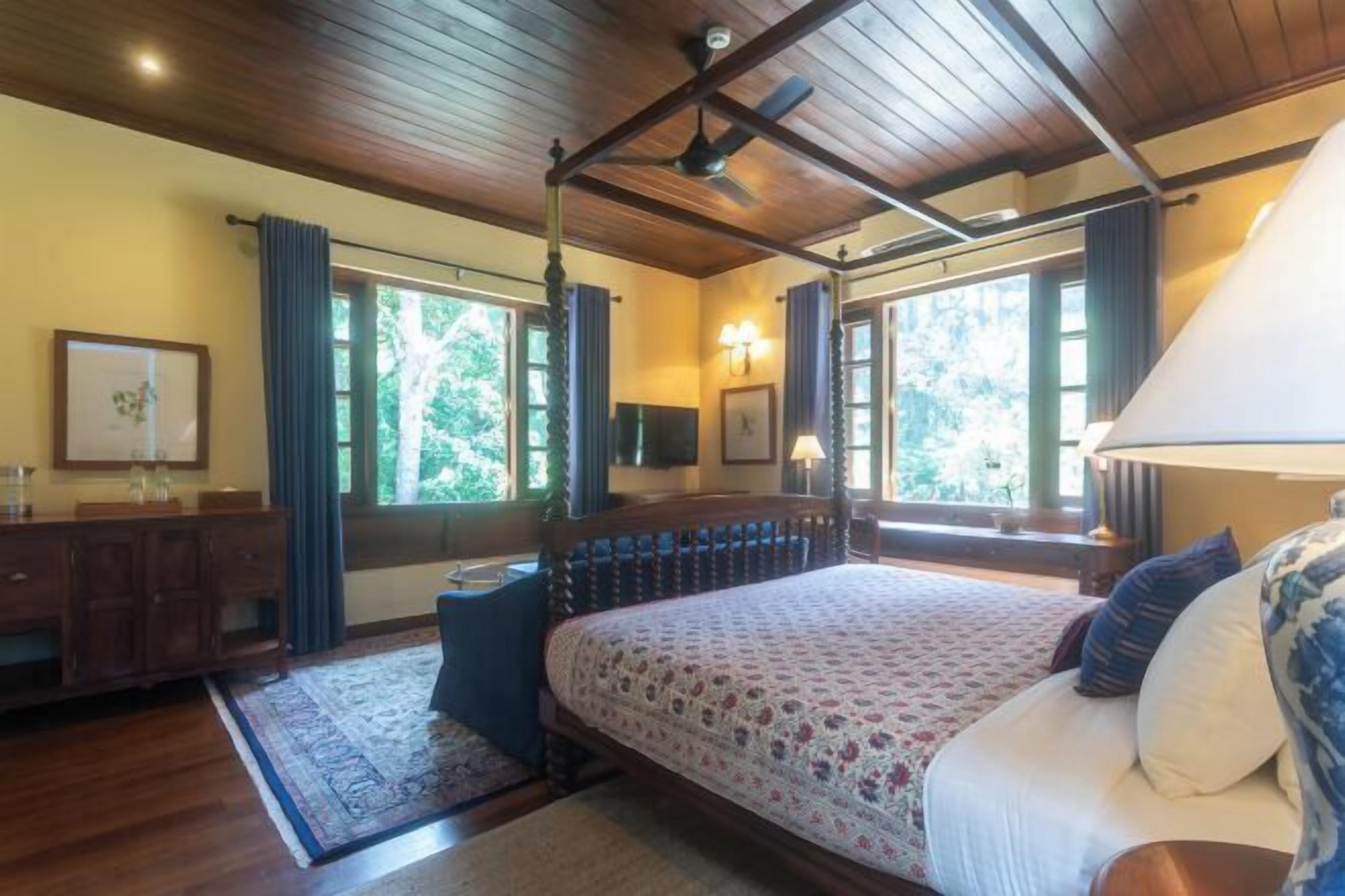 1 bedroom, in-room safe, desk, soundproofing