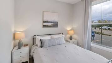 2 soverom, strykejern/-brett, wi-fi og sengetøy