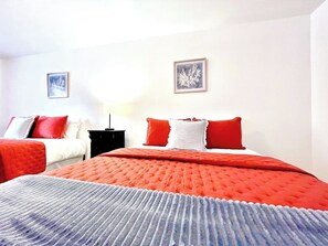 1 bedroom, iron/ironing board, free WiFi, bed sheets