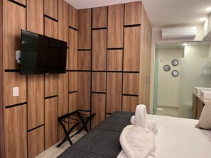 1 chambre, fer et planche à repasser, accès au Wi-Fi (inclus)