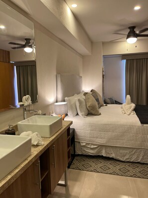 1 makuuhuone, silitysrauta/-lauta, ilmainen Wi-Fi, vuodevaatteet