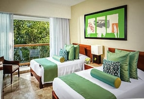 2 bedrooms, bed sheets