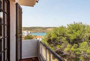 Property grounds - Sunset Tirant, Your seaside retreat (Platges de Fornells)