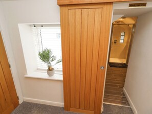 Cottage | Interior - Sea View Terrace (Conwy)