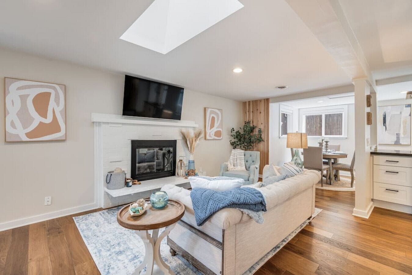 Televisie en een kantoor