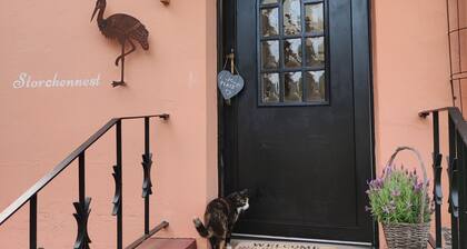 Storchennest mit großem Garten für Urlaubsgäste