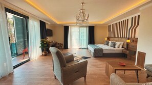Economy Room, 1 Queen Bed, Non Smoking, Sea View | Frette Italian sheets, premium bedding, down comforters, minibar - BİLİRİS HOTEL (Akçaabat)
