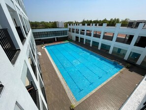 Indoor pool - Zest Club (Gulbarga)
