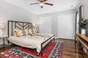 3 chambres, fer et planche Ă repasser, Wi-Fi gratuit, draps fournis