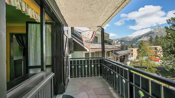 Apartemen Keluarga, 1 kamar tidur, balkon (Appartamento Pian dei Larici) | Balkon