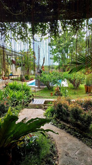 Vila clássica | 6 quartos, escrivaninha, espaço de trabalho para notebook