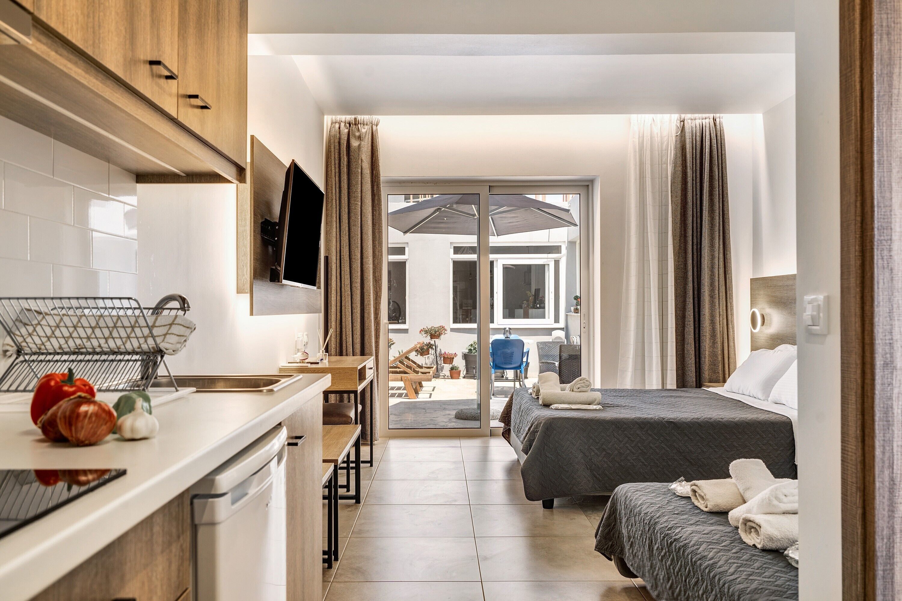 Fer et planche à repasser, Wi-Fi gratuit, draps fournis