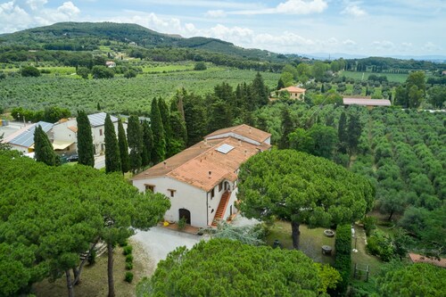 Farmhouse 'Antichi Palmenti - Rosmarino' with Shared Garden and Air Conditioning