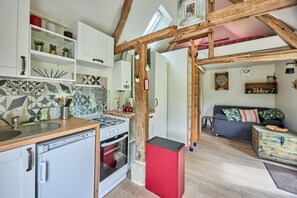 Fridge, oven, electric kettle, cookware/dishes/utensils