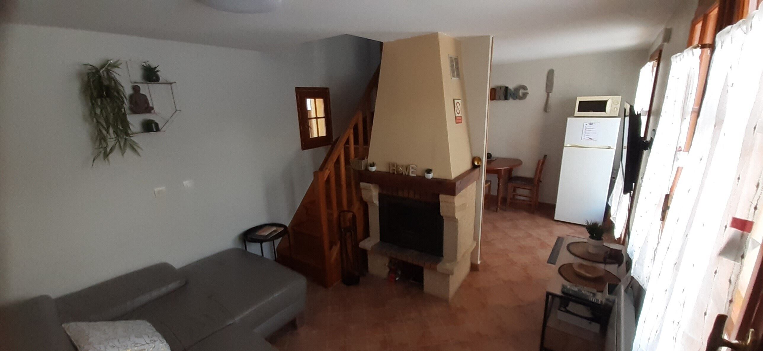 Fernseher, Kamin, DVD-Player, Tischtennisplatte