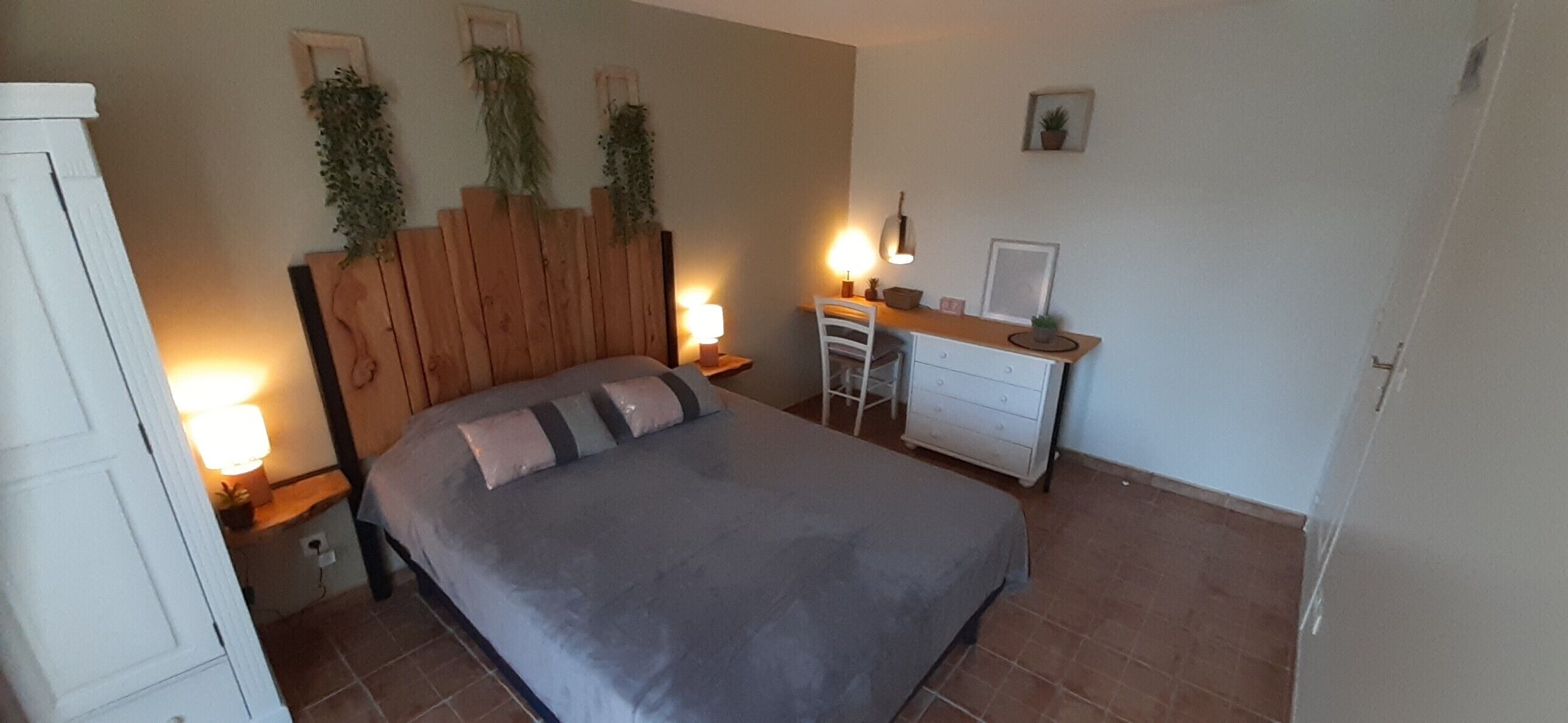 3 soveværelser, strygejern/strygebræt, Wi-Fi