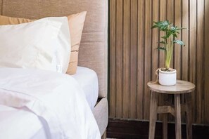 1 bedroom, iron/ironing board