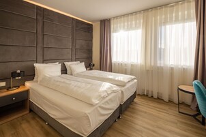 Standard Room | Desk, soundproofing, iron/ironing board, free cribs/infant beds