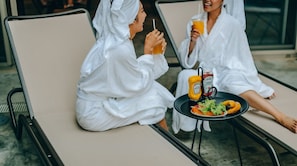 Outdoor dining - Twin Breakfast included Standard plan / Chigasaki Kanagawa (Chigasaki)