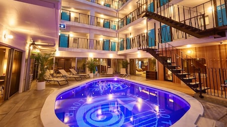 Pool. Twin Breakfast included Standard plan / Chigasaki Kanagawa