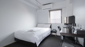 1 slaapkamer, een bureau, gratis wifi, beddengoed