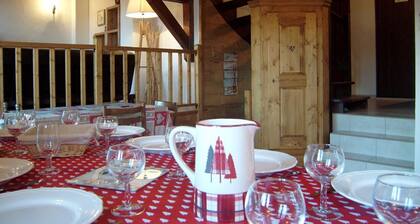 Spacious chalet for 10 with garage, near slopes