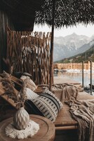 Suite Deluxe | Caja fuerte, cortinas opacas, tabla de planchar con plancha