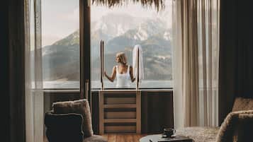 Caja de seguridad en la habitación y cortinas blackout