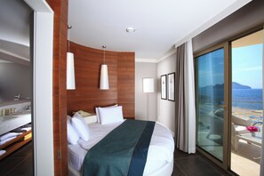 Suite Sea View | 埃及棉床单、高档床上用品、迷你吧、客房内保险箱