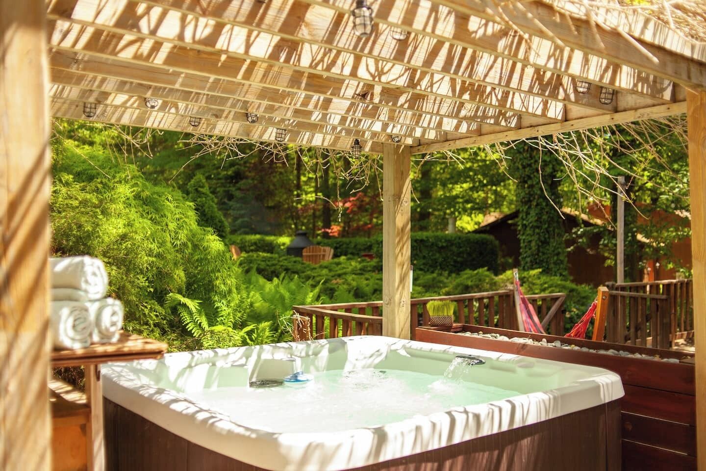 Bain à remous extérieur