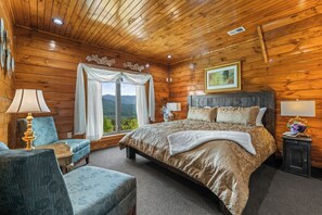 10 habitaciones, escritorio y tabla de planchar con plancha 