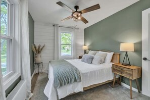 Unclassified image, 2 of 41, button - New! City Lights Escape in Ellsworth! (Ellsworth)