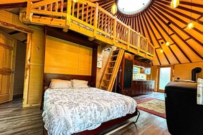 2 habitaciones, escritorio, wifi y ropa de cama