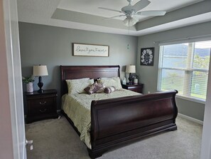 3 bedrooms, desk, free WiFi, bed sheets - St. John's, 3 bdrm, 2 bath, 2022 built home. 10% off military, breast cancer (The Villages)