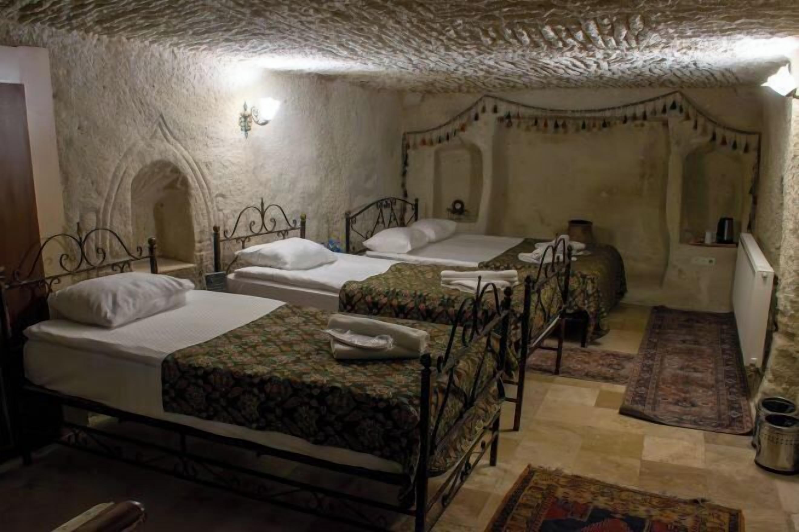 Egyptian cotton sheets, premium bedding, down comforters