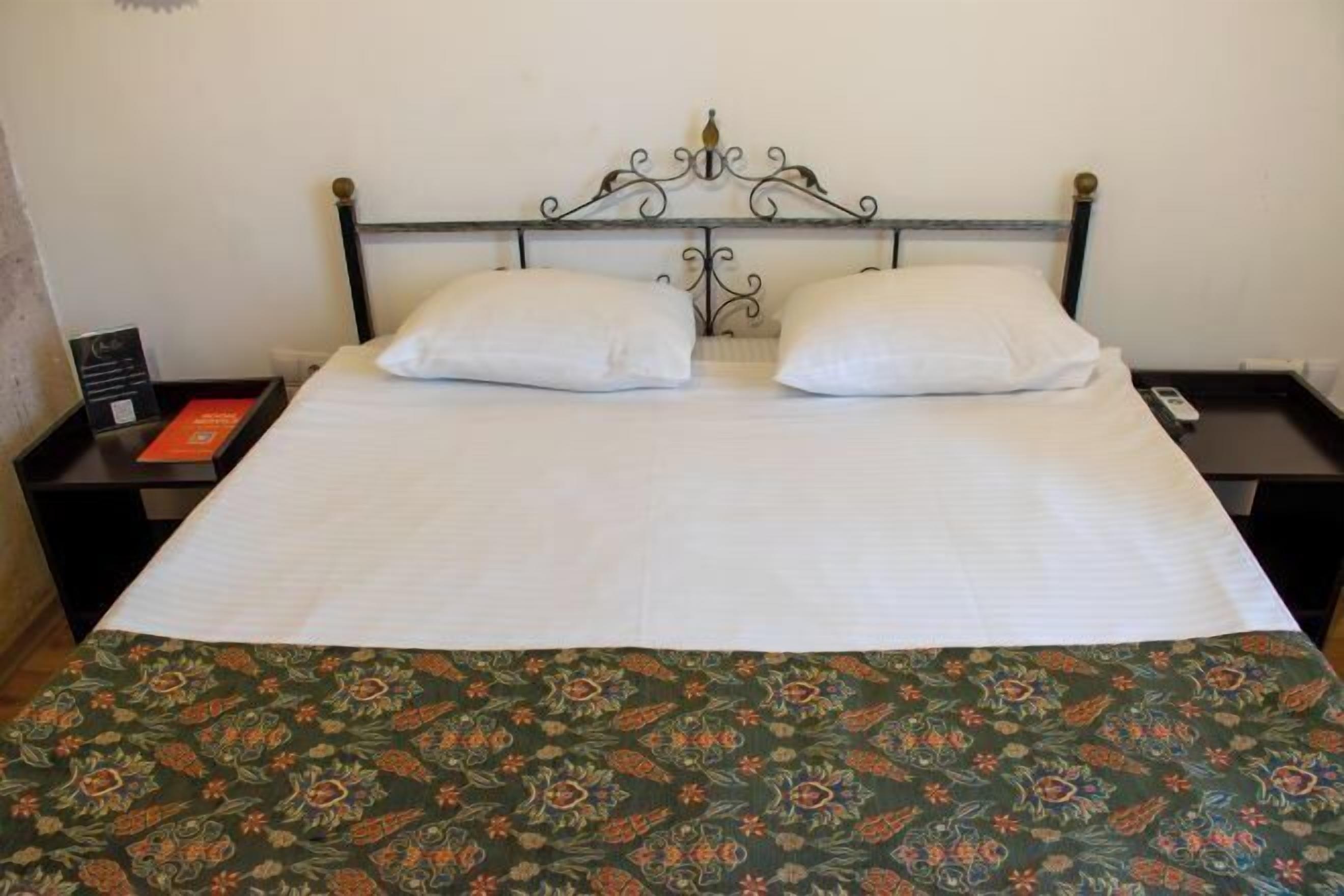 Egyptian cotton sheets, premium bedding, down comforters