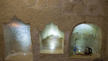 行政双人房, 1 张大床, 一层 | 埃及棉床单、高档床上用品、羽绒被、Select Comfort 床