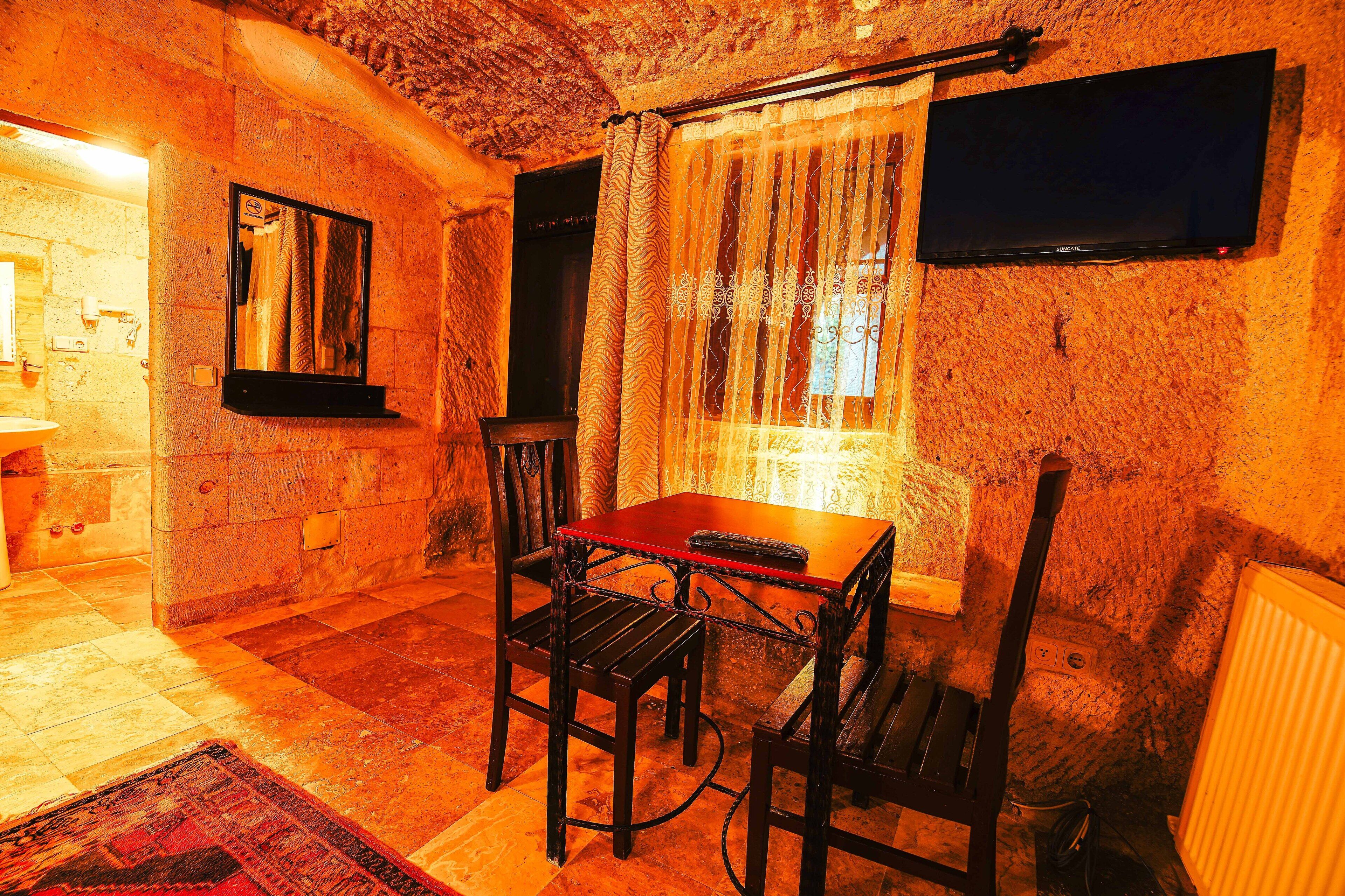 Premium Quadruple Room, 1 Bedroom, Ground Floor | Egyptian cotton sheets, premium bedding, down comforters