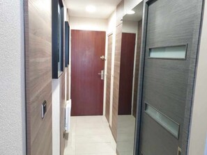 Interior - Beachside Studio with Terrace, A/C, Parking - Sleeps 4 in Fréjus (Fréjus)