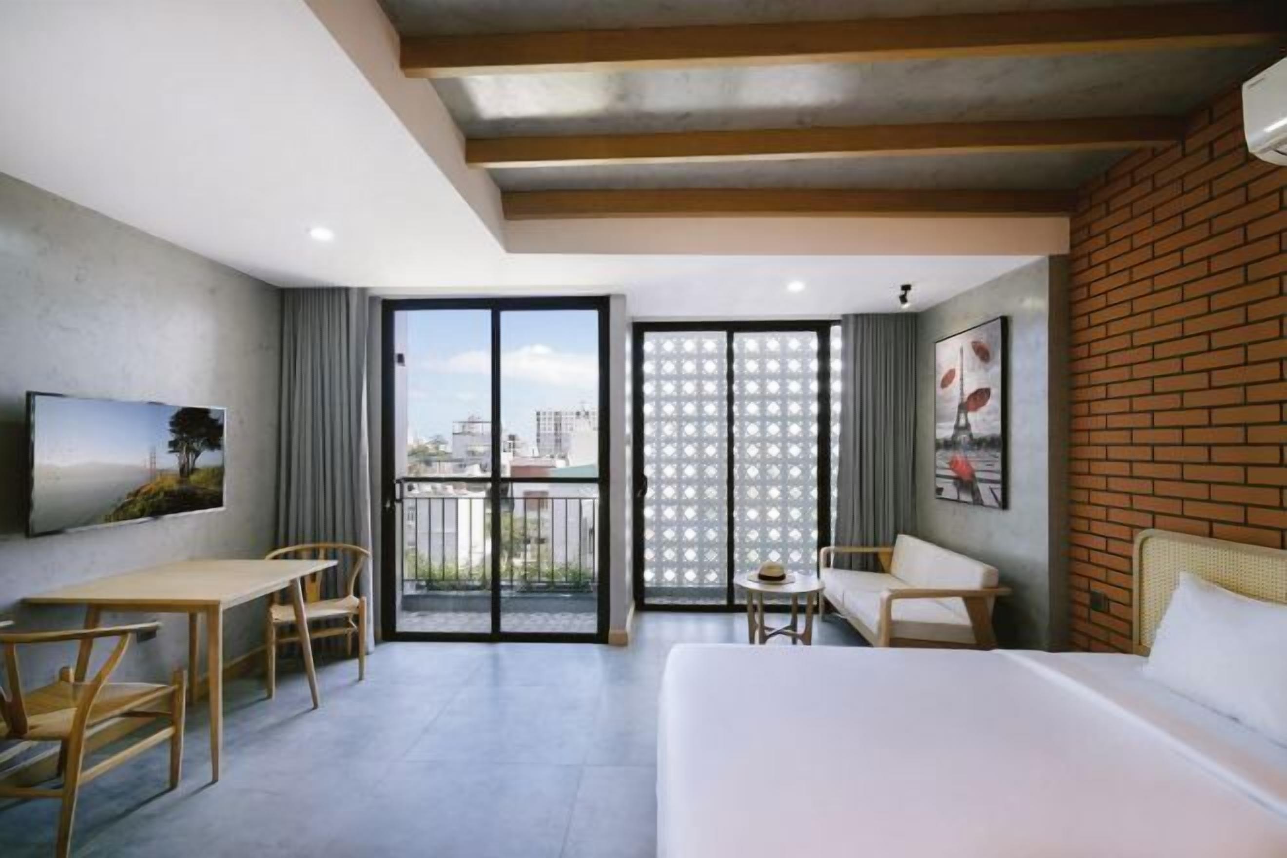 Pillowtop-bedden, een minibar, een bureau, een laptopwerkplek