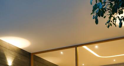 Shi House by Haviland