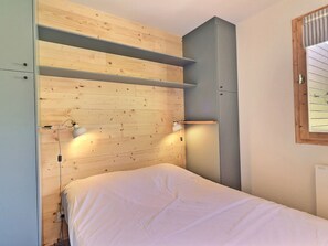 Unclassified image, 5 of 16, button - Superb Renovated Duplex - Ski-in/Ski-out - Pets Allowed (Méribel)