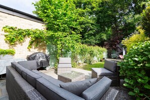 Terrace/patio - Parkland Perfection, by Veeve (London)
